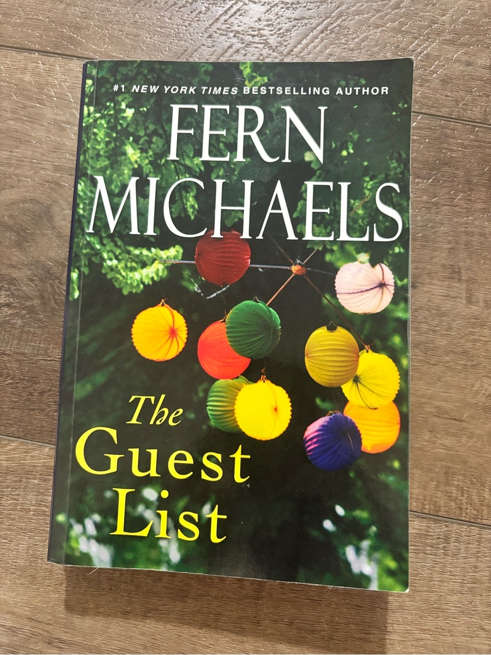 Fern Michaels Paperback Novel in Purple with Multicolor Lantern Design